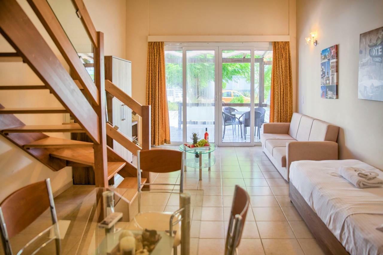 Alia Beach 3* Haraki