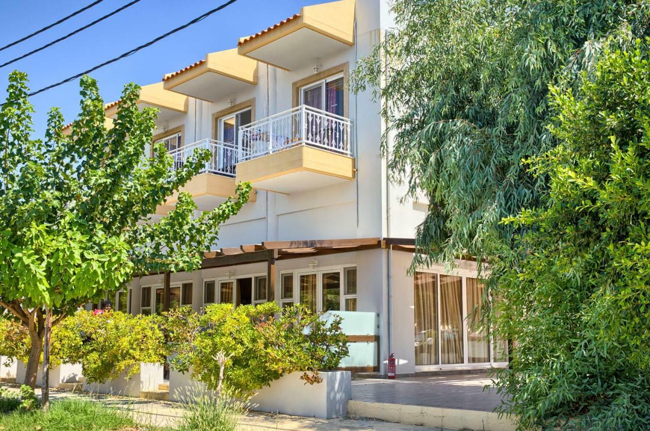 Alia Beach 3* Haraki