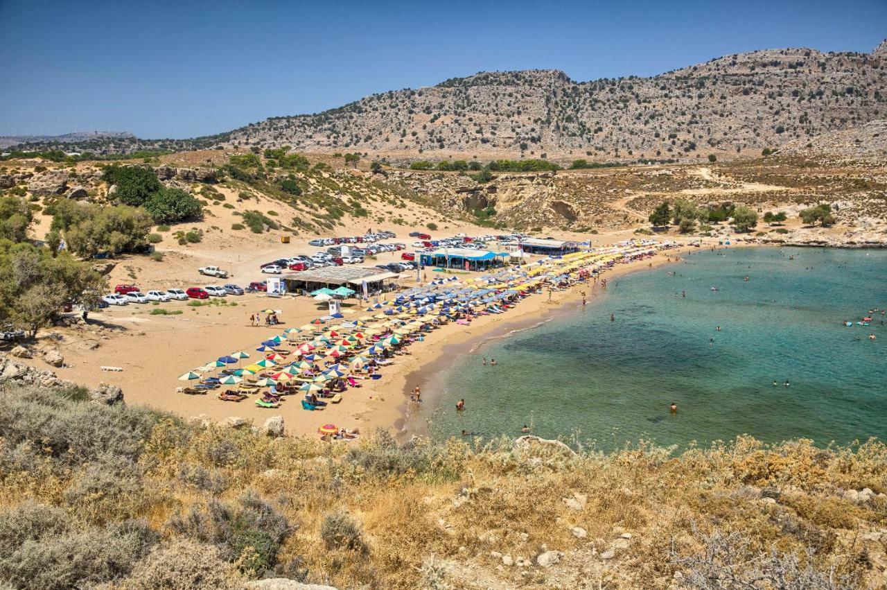 Alia Beach Hotell 3*