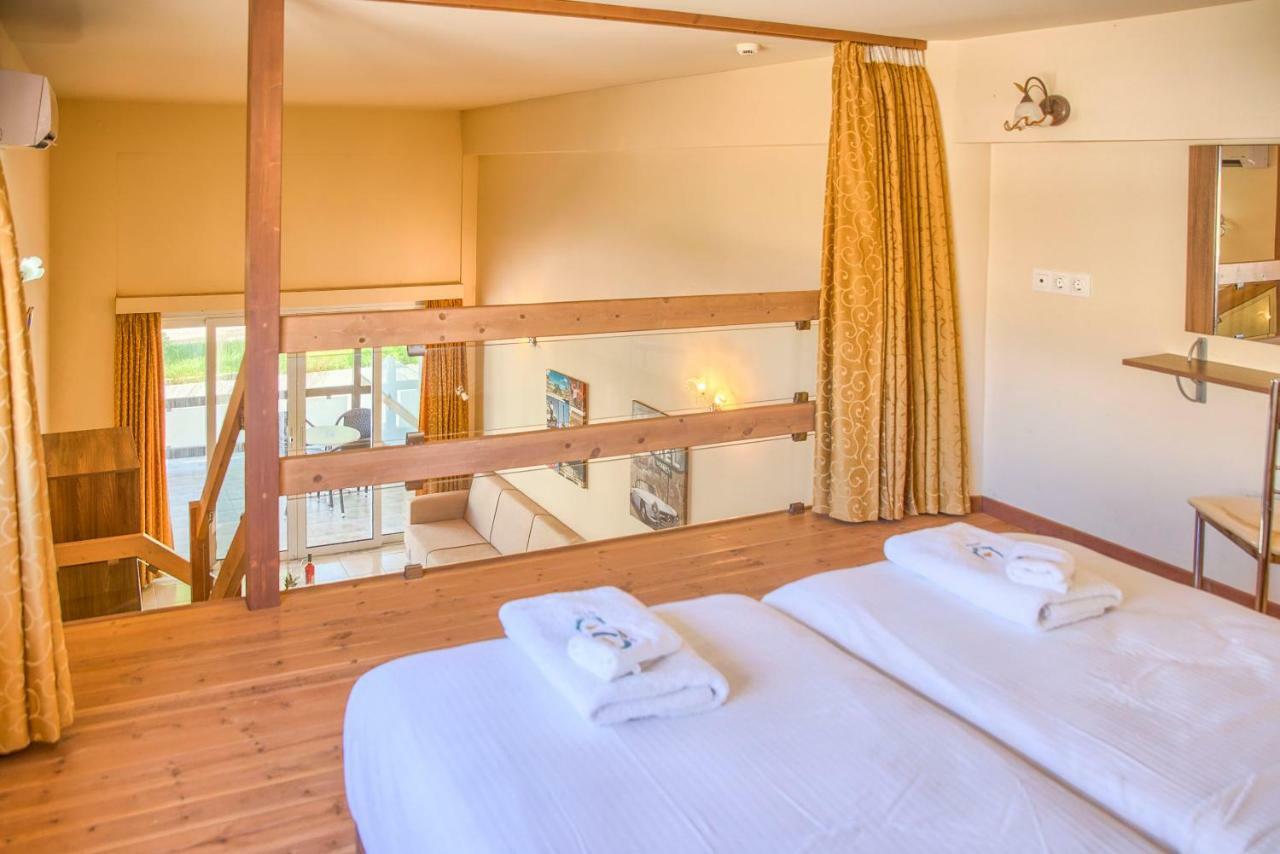 Hotell Alia Beach